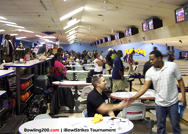 ibowlstrikes8a.jpg