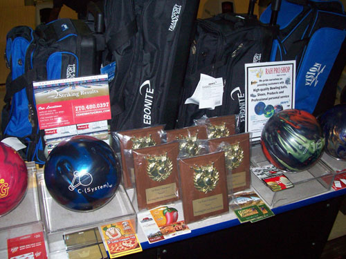 Trophies & Gift Cards